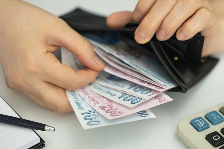 Akaryakıtta eşel mobil sistemi kaldırılacak mı? Açıklama geldi